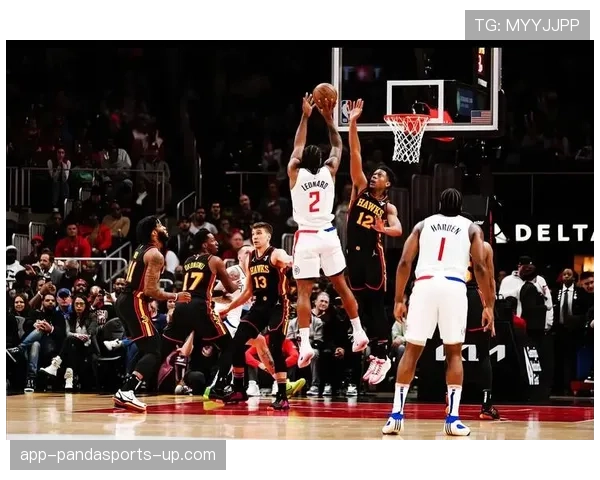 杰伦·布朗突破拉开空位投篮效率提升显著超过哈登