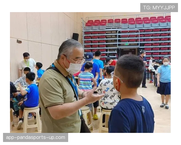 比赛官员分工规则详解：裁判与助理裁判的职责边界是什么？